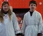 Ученици от Помощно училище Стефан Караджа заедно на сцената с ученици от масови училища Ученици от Помощно училище Стефан Караджа заедно на сцената с ученици от масови училища